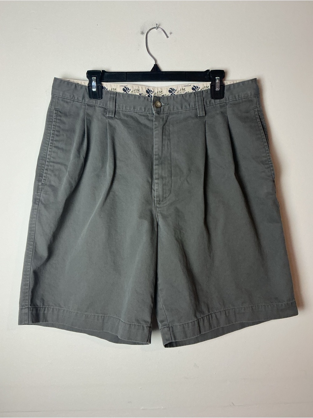 Vtg 90s Arizon Jean Co Pleated Chino Shorts Men’s 36 Gray Cotton Dad Heritage